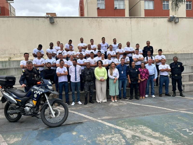 Agentes da Guarda Civil de Ouro Branco realizam visita técnica de formação em Contagem